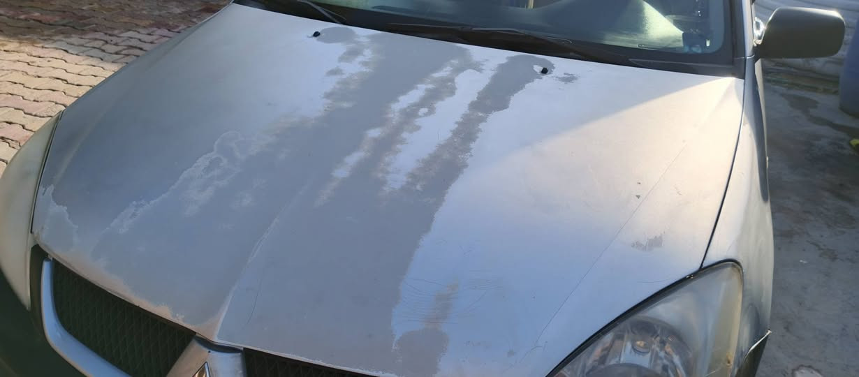 لانسر موديل 2010 جديد عد صبغ قطعتين بنيد وجاملغ سيارة حلوه ونصيفة ماشية 138 تبريد وتدفئة كير اوتماتيك محرك اسود 1600 صدر حديثا السعر 85 مع مجال قليل بغداد الرصافة الجسر الفرنسي قريب على حي البتول 
***********
