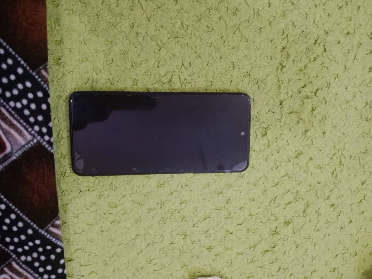 اسلام عليكم للبيع POCOM5S ذاكره 128 بطاريه 5000  بوبجي 60 فريم كلشي مامبدل بي ع الفحص ملحقاته شاحنه وكارتونه السعر 130 وبي مجال 
مكاني نجف ابو صخير 
***********
