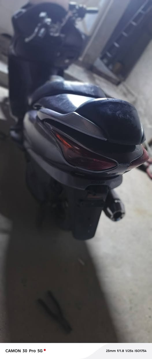 سلام عليكم فورزه08 عميه مكينه خرسه كفراته شوفه العين طسه ناعمه كلش معدل كلش حلو ب650قفله بدون عمله مكاني شعب***********
