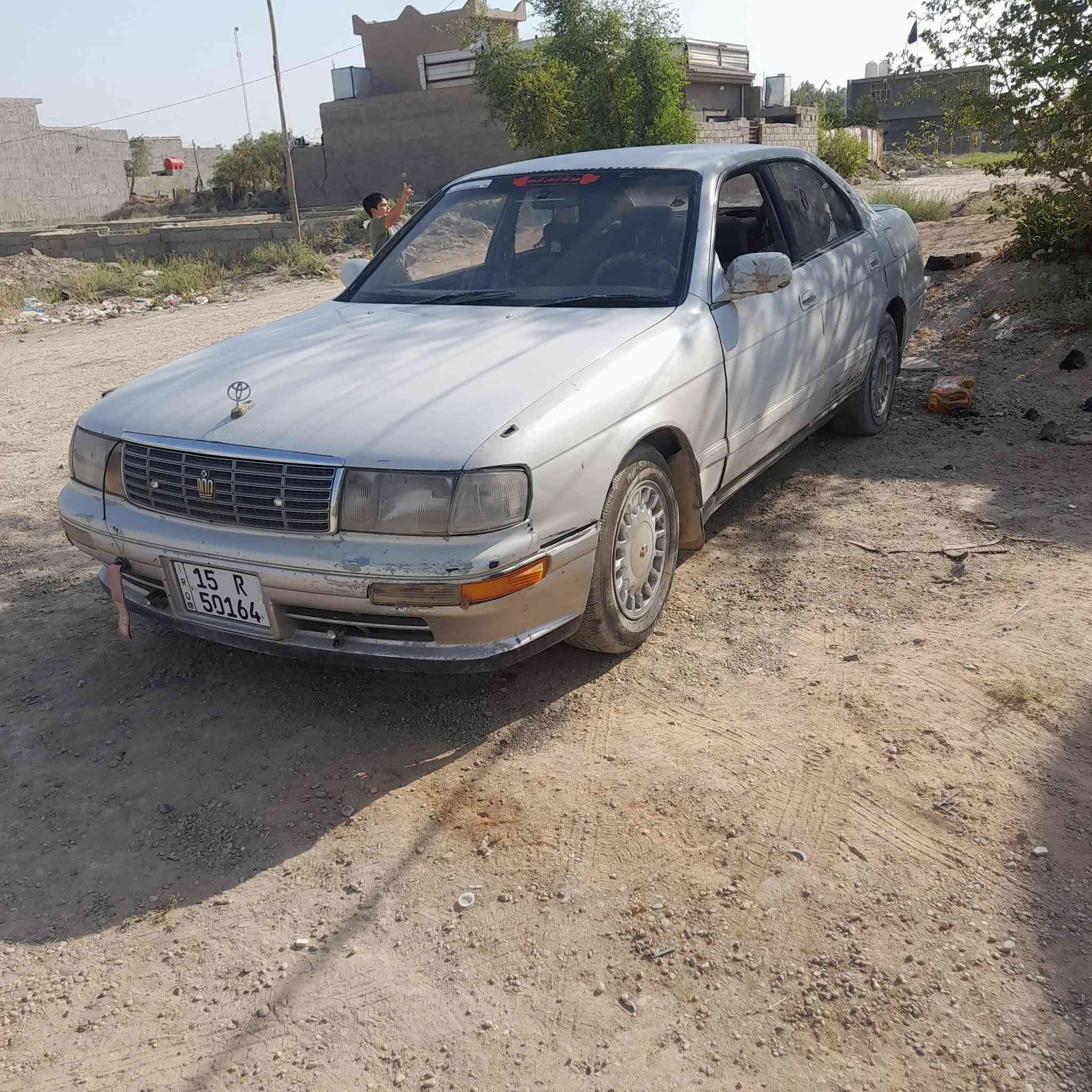 السلام عليكم بطه متصل رقم وسنويه جدد سياره بلاديه السعر ٣٥ بيها مجال مكان سياره بغداد ابوغريب ***********

