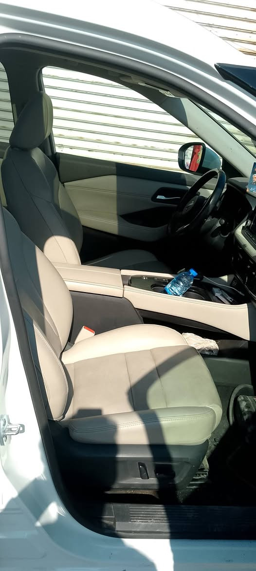 نيسان روج 23 للبيع فول مواصفات بدون حادث تقرير مياه أمطار بانوراما كشنات جلد تحديد مسار حساس امامي خلفي دواخل أبيض السعر 155$ قفل ***********
