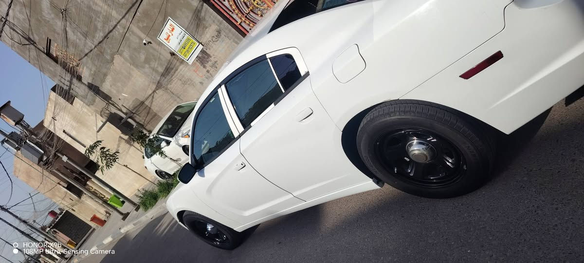 سلام عليكم جارجر ١٢ رقم بصره بسمي بس فتح سستم كامل بدون ضربه وجاهزه شراي يتصل *********** عنواني بصره قبله سعر ١٣٠ وبيه مجال مكينته ٣ و٦٠٠ كير تعليك وكير مامتواجد ع فيس
