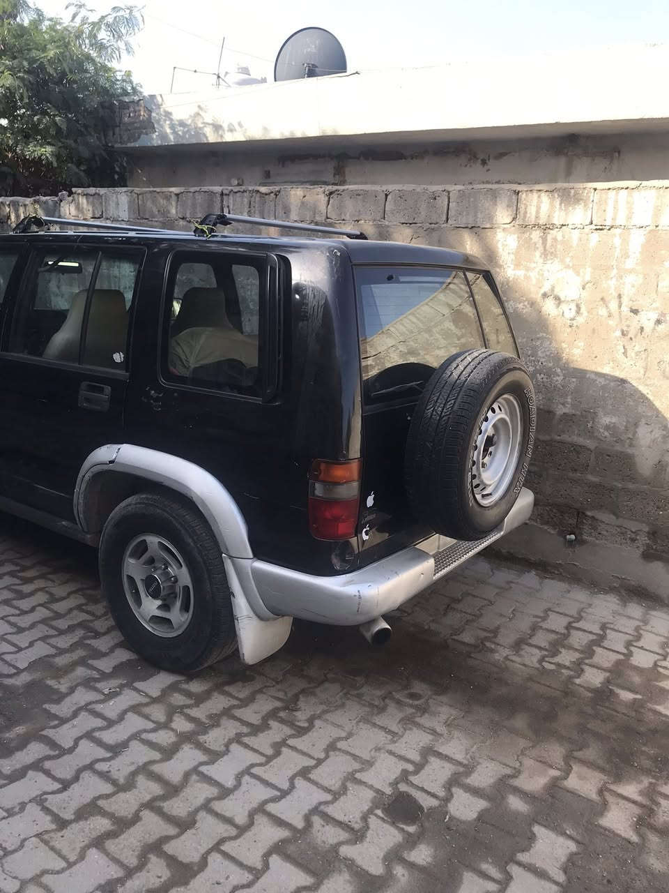 ازوزة تريبول ياباني موديل 96محورة مكينه بطة 3000 رقم بغداد السعر 40 ورقه
***********
