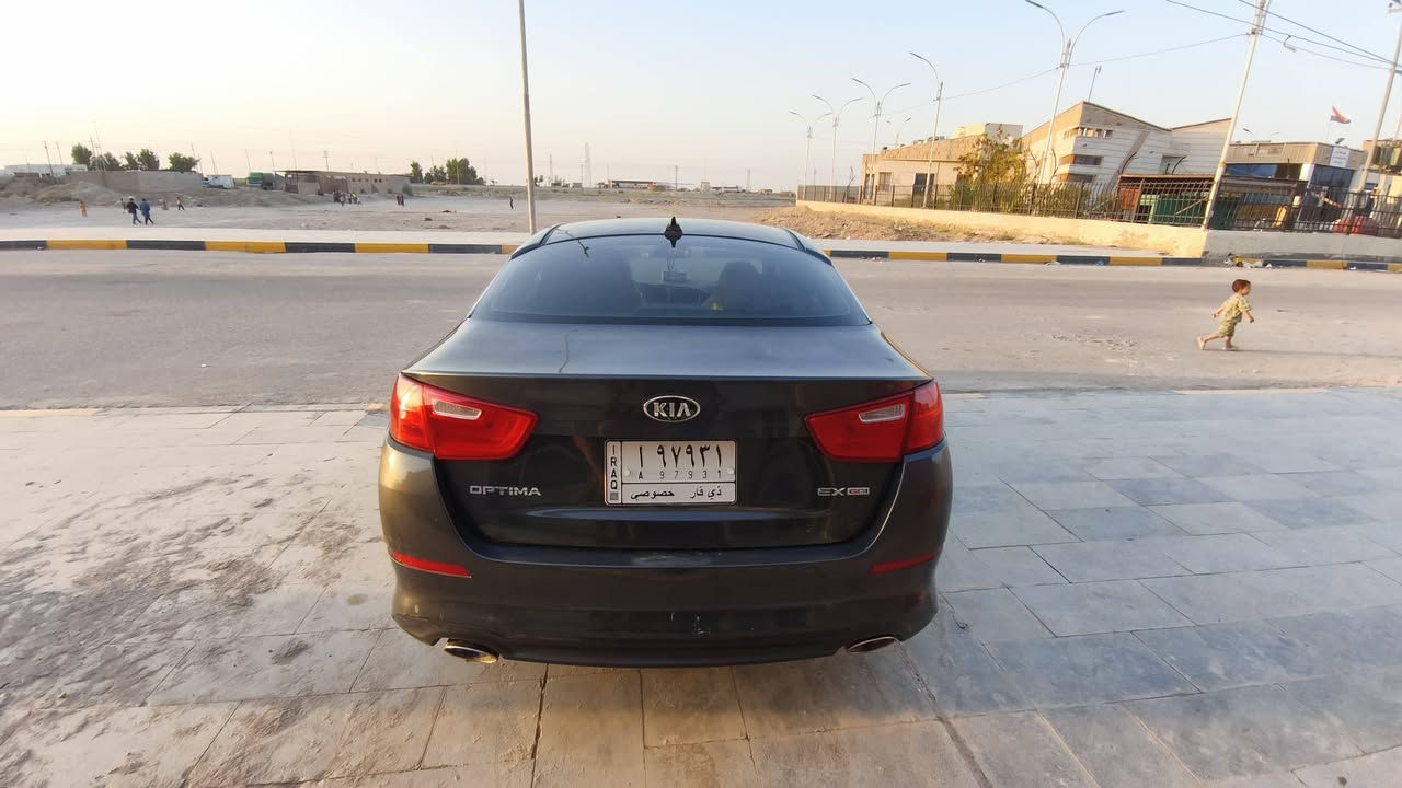 سلام عليكم
اوبتما 2015

2400 نص فول

كفالة كير مكينة تبريد

سنوية لل2028

بيهة ملاحظات بسيطة بدون تبديل تعمير فقط

بدون دواخل 

مواصفات معرفة

كشن كهرباء

مثبت سرعة

3 انضمة قيادة

للبيع او مراوس بجارجر

سعر 107 

***********
