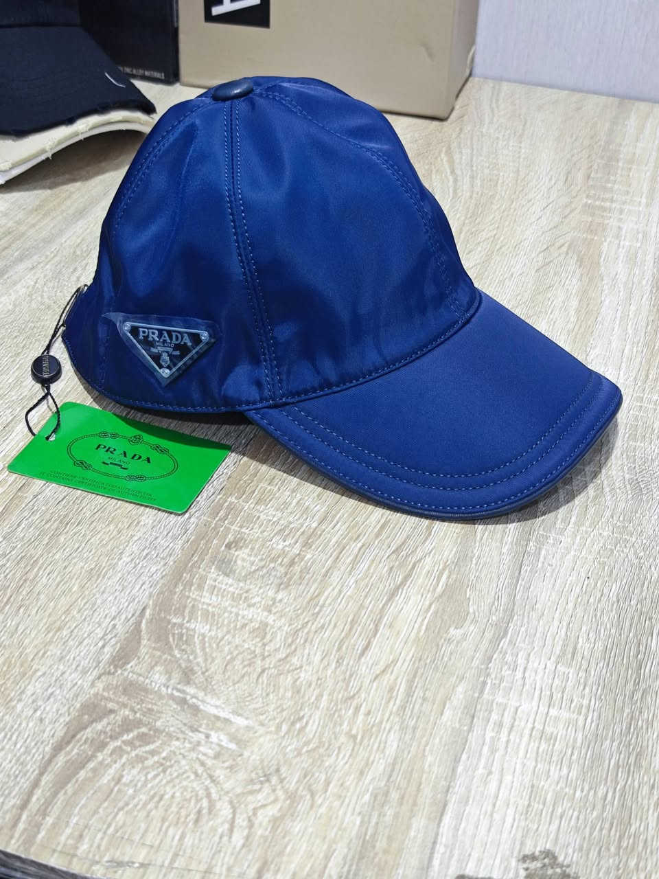 شفقات ماركات 
ادخل على الصفحة وشوف باقي الغراض
توصيل 3 الف لكل محافظات العراق


**إذا كنت صاحب هذا الإعلان وتريد حذفه لأي سبب، رجاءا أرسل رسالة إلى الدعم الفني**