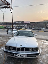 بي ام ٥٢٥ • ١٩٨٩ • ما بيها حادث