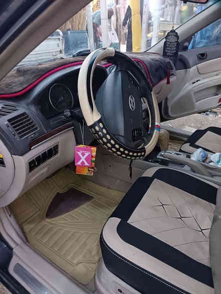 سوناته 2006 وارد كندي حادثه جاملغ الأمامي فقط والباقي مكفول شاصي ولغد والحوض شرط الفحص مكينه جديدة كير جديد حداديه كله جديد تبريد شغال خير من الله مصبغوه حزام رقم كربلاء دولي بأسمي مكان السيارة ذي قار الشطره السعر 85وبيه مجال 
***********
