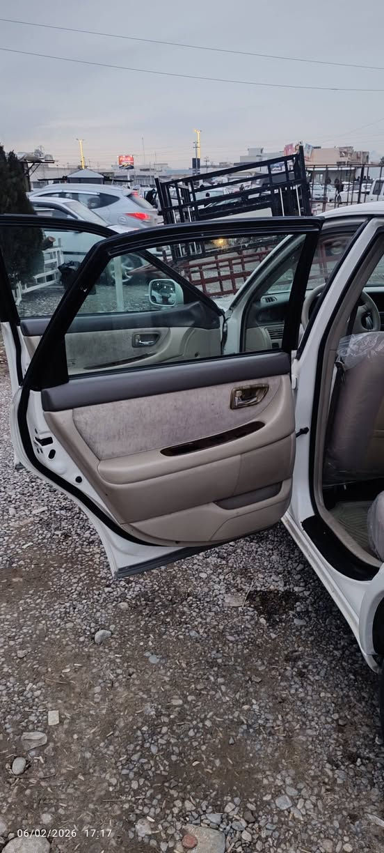 تیۆتا ئەڤەلون 2002 ناوزەرد مەینە 3000معسن گێر ستیل یەک پارچە بۆیاغ بێ ناو دەعم و لێدراوی نیە تایەی تازەی بۆ بەستراوە گێڕو مەکینە بەشەرت کارەبایی تەبرید گەرمی بێ کێشەیە جام کارەباییە قفڵ مەرکەزییە ABS نمونەیە لە جوانی و توندو تۆڵیسەنەوی بەسەر چووە سعر 88گەڵامعامەلە ***********====*********** رانية, السليمانية
