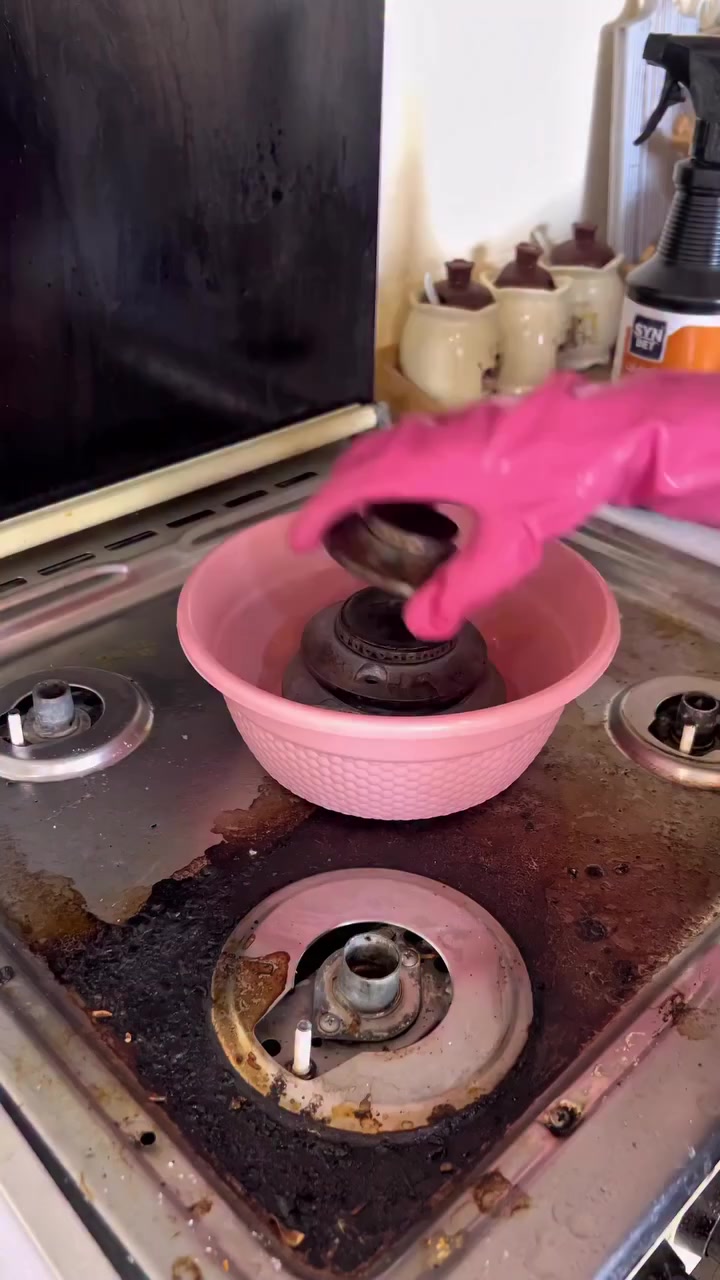 محتاج شركة تنظيف ‼️ محتار شنو الافضل ‼️شركة مسجلة
الحل 😋 موجود ⁉️ شلون 
شركة دار النظافه لخدمات التنظيف الحديث تقدملكم عدة خدمات 
♥️خدمات تنظيف المنازل والفلل والشقق والمجمعات السكنية
♠️خدمات تنظيف المستشفيات والمصارف والجامعات والمسابح 
♥️خدمات تنظيف المباني المرتفعه (تنظيف الزجاج والكابوند)
♠️خدمات تنظيف واجهات المنازل 
♥️خدمات بولش وتلميع ومعالجة الارضيات بالمواد الحصرية
♠️خدمات المفروشات( اتخم القنفات والستائر والكاربد والسجاد)
♥️خدمات تعقيم وتعفير 

🕹 مستعدين لابرام عقود التنظيف الشهرية والسنوية :-
(المصارف _ المستشفيات _ الجامعات _ المدارس _ الشركات _مراكز التجميل _المولات _ المنتجعات السياحيه _ المطارات )
......................................................................................
#دار_النظافه تاريخ كبير 🏁🚩 
#الاولئ_في_عالم_التنظيف 🥇📽️🎞️
......................................................................................
الاجهزه المستخدمه :-
🪵اجهزه Hand Machine لجلي وبولش وتلميع الأرضيات
🪵اجهزه Gadlee ¶ Hoover
🪵مضخات الماء لتنظيف الواجهات  Karcher
🪵اجهزه ساحبات للاوساخ والسوائل والمواد  Windy
🪨اجهزه البخار لتنظيف الجدران والامور المستعصيه SCW
🪨اداوات تنظيف الزجاج Unger
🪨ادوات تنظيف TTS 
......................................................................................
💢المواد الحصرية العالمية في #شركه_دار_النظافه 
🌟الكبريت الأحمر 🌀الكبريت الاصفر 🌟 الكبريت الاسود 🌀واكس 🌟 الكريستال 🌀مواد حامضيه 🌟مواد قاعديه 🌀الفسور الابيض 🌟 الباد الماسي
0️⃣Sutter + Hoover +Glasste +Meteor+Mn120 +Ds47 gres +M200sb (Made in 🇮🇹)
1️⃣ S100 + Longshine + Ramico (Made in 🇦🇪)
....................................................................................

📶 للاستفسار ***********💠***********
🎗الفرع الاول:المنصور _شارع الرواد🏅
🎗الفرع الثاني :شارع فلسطين _ تقاطع الصخرة🎖
🎗الفرع الثالث :شارع فلسطين _ قرب الاسواق المركزية🥉
