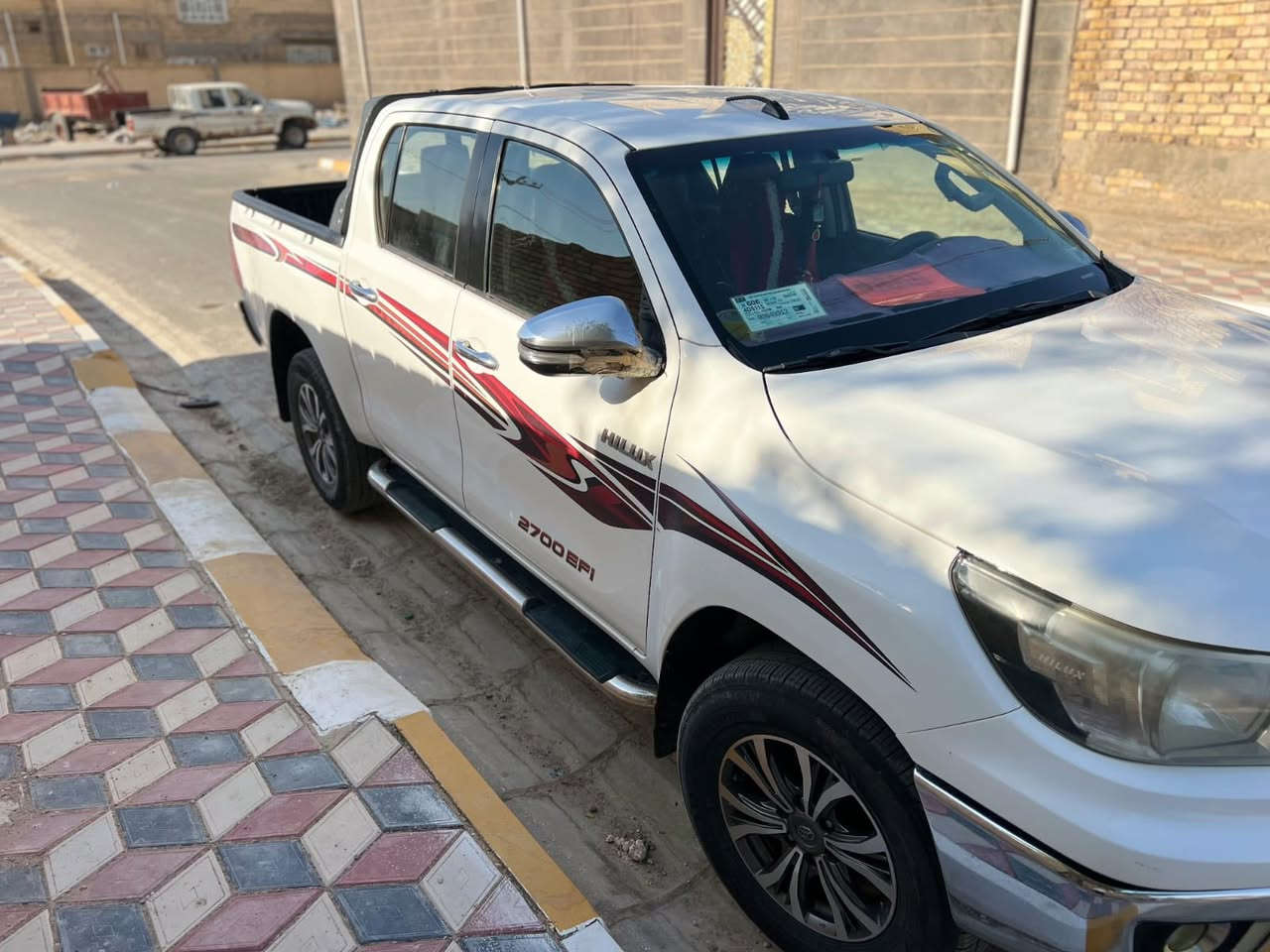 سلام عليكم سياره البيع سعودي موديل 2016اصل سياره كفاله عامه بيه باره قطعتين فقط مشروع وطني سياره بسمي السعر 275 وبيه مجال سياره لا تنقيط ولا تبخير بعد معروف السعودي ***********المكان الدوانية قضا البديري سياره ماشيه قليل
