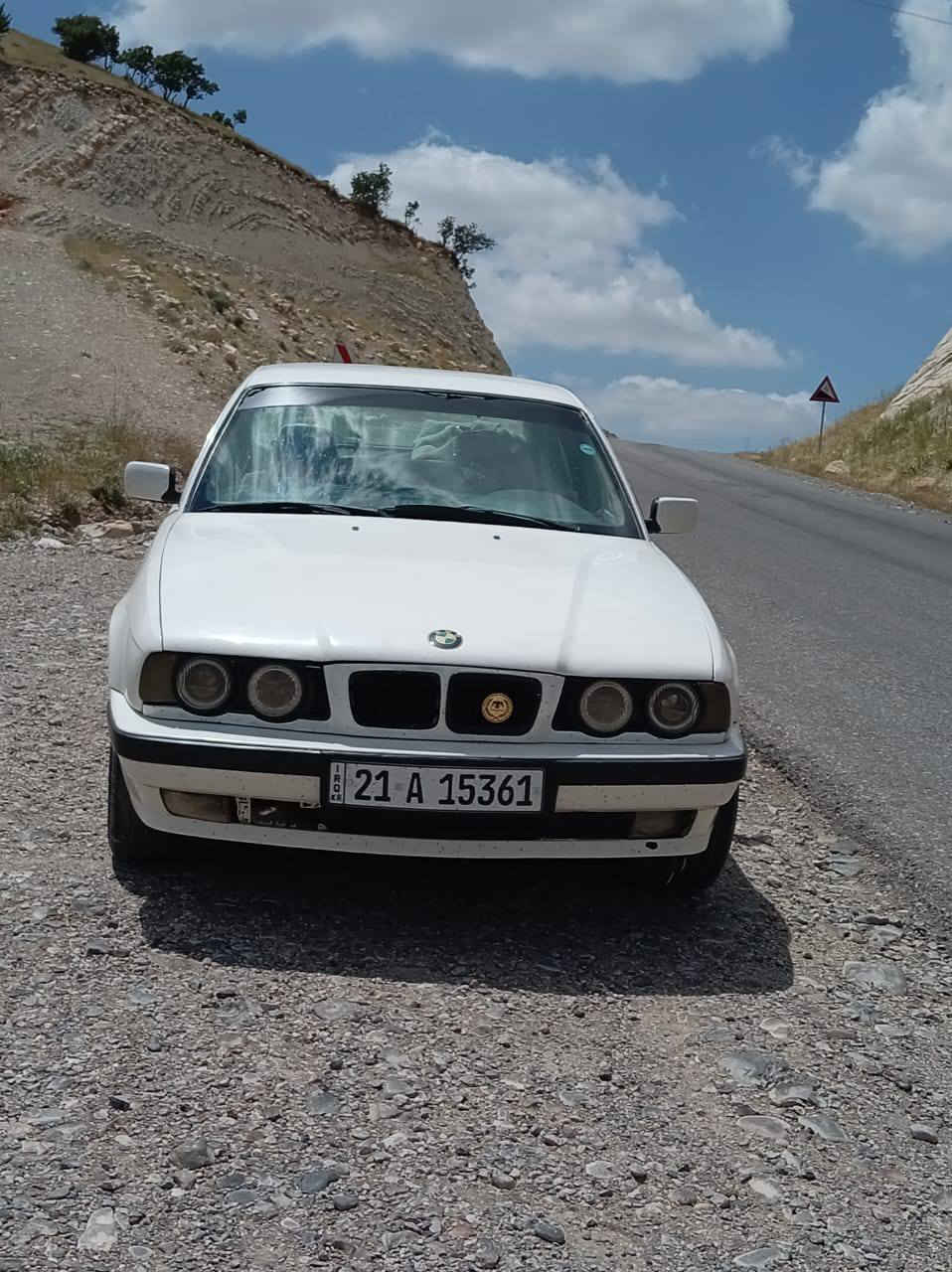 بيئم 525رقم سليمانية نكليزي بسمي مكينة مسكر جديدة كير عادي كهربائيات كلهة تشتغل سيارة كلش نضيفة مراوس امبالا سعر 48 قفل


**إذا كنت صاحب هذا الإعلان وتريد حذفه لأي سبب، رجاءا أرسل رسالة إلى الدعم الفني**