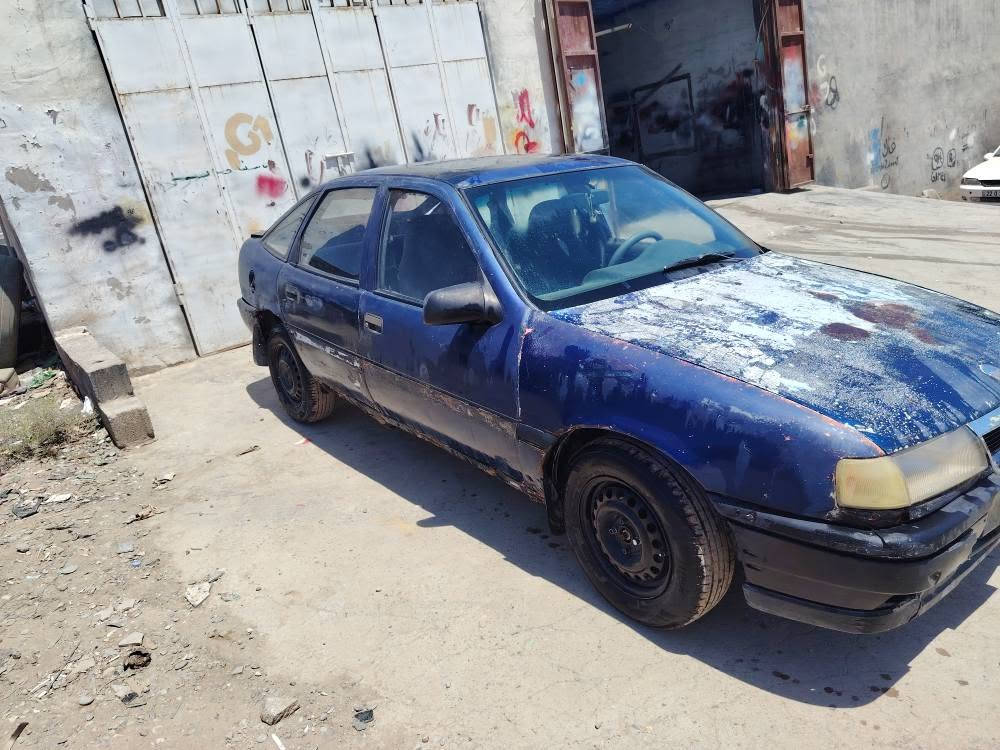سڵاوی خواتان لێبێت فڕۆشتنی خێرا ئۆپڵ علوج ماڵی مەدەنی بەشەرت مەکینە 16قایش پان مەکینەی لەزەختەکی زۆر دوکەر دەکات سەیارەکە توندو تۆڵە سعری 6وەرەقەو نییو قوفڵ *********** كويسينجاك, أربيل
