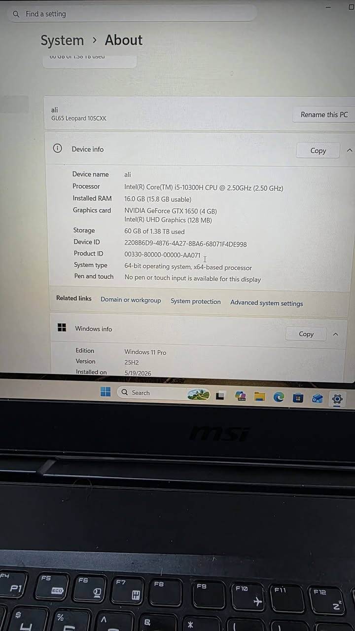 للبيع msi gl65 then
Ci5 th10 
هارد ssd512+hhd 1TB
كرت شاشه 1650 4Gb
حجم 15،6
نضافه 99%
السعر 700 الف 
مكان بغداد الدورة لايوجد توصيل


**إذا كنت صاحب هذا الإعلان وتريد حذفه لأي سبب، رجاءا أرسل رسالة إلى الدعم الفني**