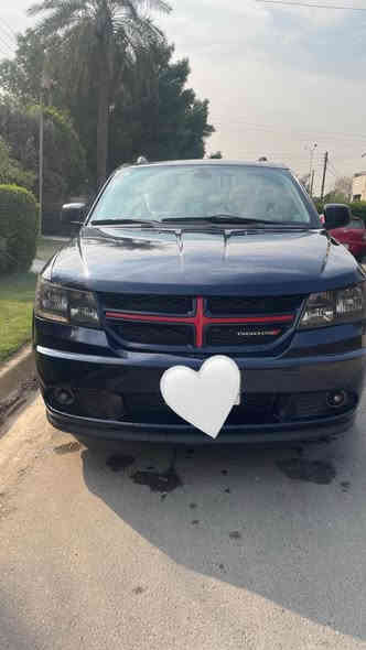 سلام عليكم دوج جورني 2020 السياره 4 سلندر 7 راكب السياره نضيفه وحلوه كلش حادثها مال امريكا ربع البنيد مصلح بارد وخشم الجاملغ السونر موجود بالصور رقم بغداد الجديد السعر 145 وبيها مجال بسيط العنوان بغداد حي حطين للاستفسار *********** بغداد
