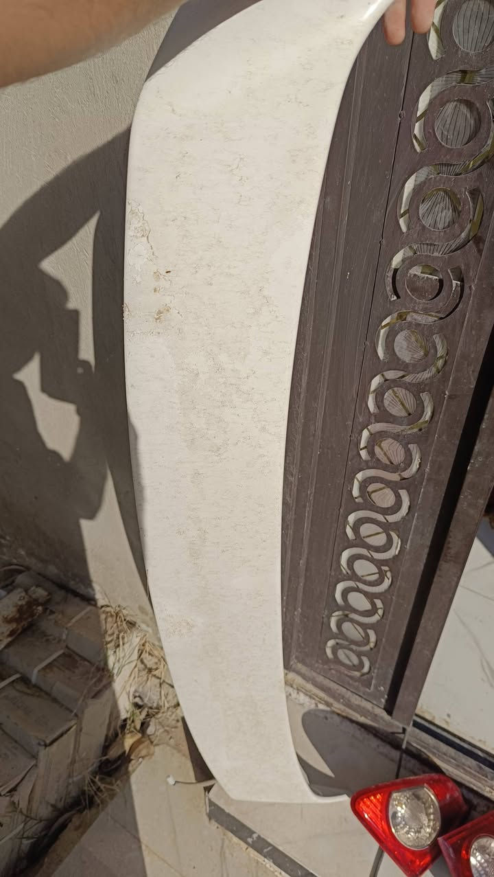 سلام عليكم غراض كورلا 2009 للبيع مكاني نجف *********** دعاميات اصليات 
بك لايت اصلي 
لايتات اماميات اصليات 
سبايدر 
ماسكات دعاميات خلفيه 
السعر بخدمتكم قيم واخذ
