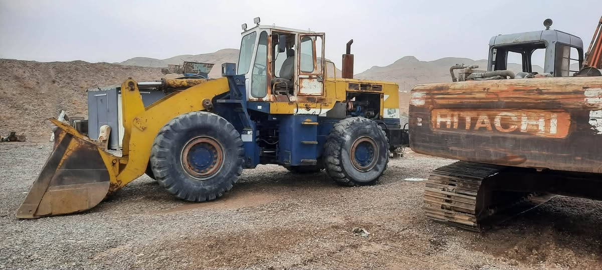 للبيع كاوسكي حجم 90
موديل 1995 
محرك نيسان 133
 رقم نجف
جاهز للعمل سعر 175 وبي مجال
هـ***********
