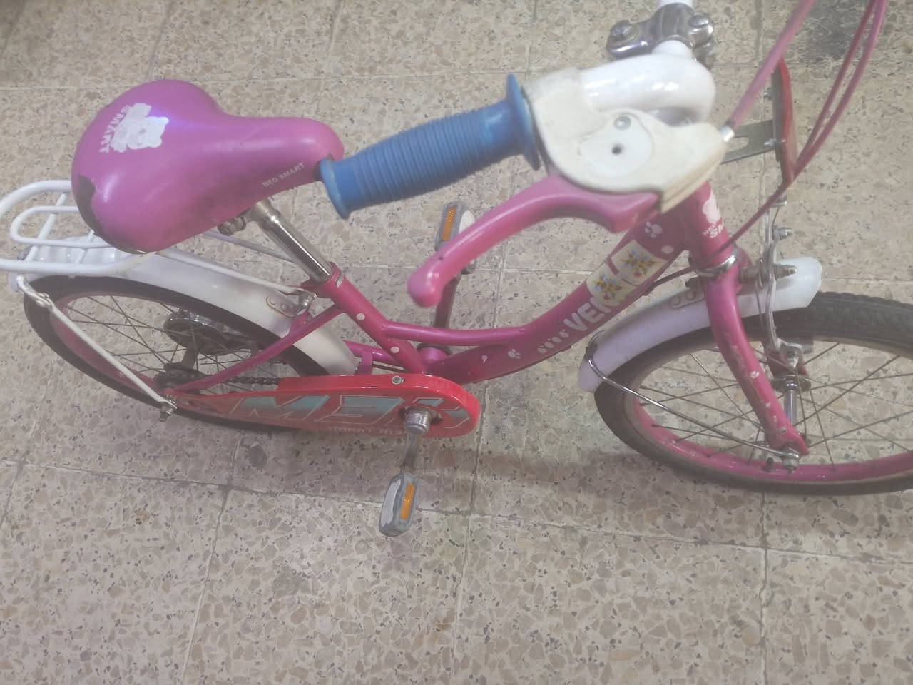 باسكل باله نظيف حجم 18 اصلي ياباني السعر 50 مكاني بغداد *********** مابي نقص
