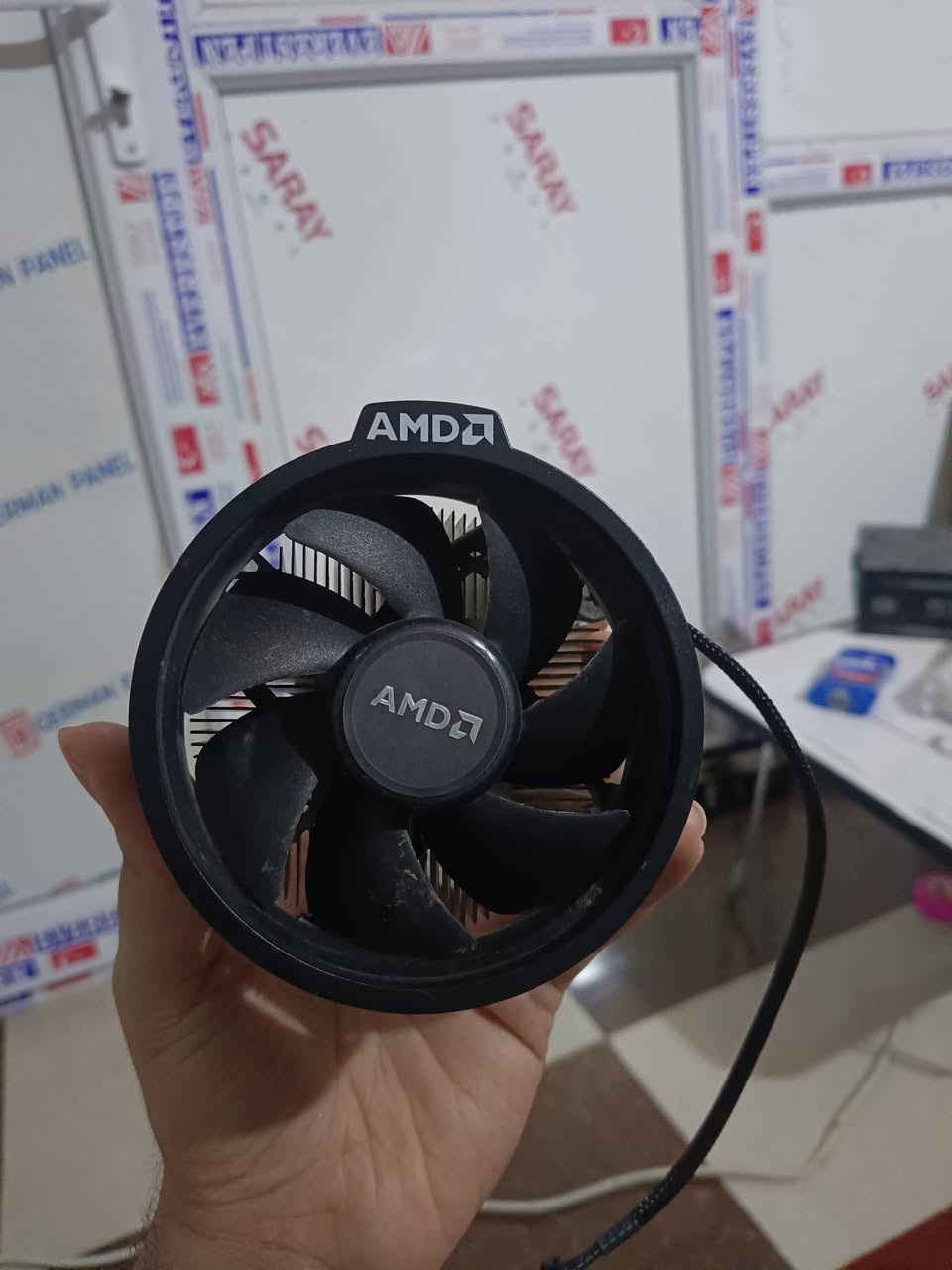 توفرت القطع التالية مستعملة بحالة ممتازة للبيع
للبيع قطع حاسبة مستعملة بحالة ممتازة

RAM: 16GB DDR4 3000MHz -------- 110الف

CPU ryzen 5 2600 --------- 45الف

asrock b450 pro4 ATX --------120الف


**إذا كنت صاحب هذا الإعلان وتريد حذفه لأي سبب، رجاءا أرسل رسالة إلى الدعم الفني**