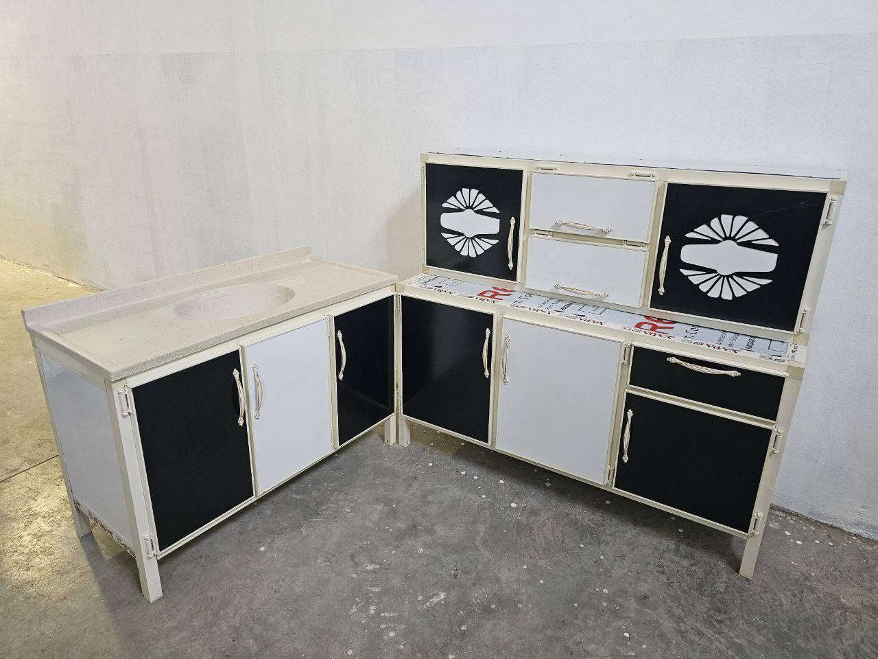 1.شركة الحوت للكاونترات الالمنيوم:
مع  (( #شركة_الحوت))👩‍❤️‍👩. لا تحتار 

ما عليك بس  احجز والطلب يوصل لباب بيتك 🤗🌹🤗..

كاونتر ارضي وملحق متر ونص   مع  سنك متر و20 مرمر

💥 (المنيوم صيني💥

كاونتر مترونص ارضي وملحق مع سنك متر و٢٠ مرمر . 

♥️♥️السعر.  240 واصل اللمكان 

🔴🔴🔴🔴🔴🔴🔴🔴🔴🔴🔴


**إذا كنت صاحب هذا الإعلان وتريد حذفه لأي سبب، رجاءا أرسل رسالة إلى الدعم الفني**