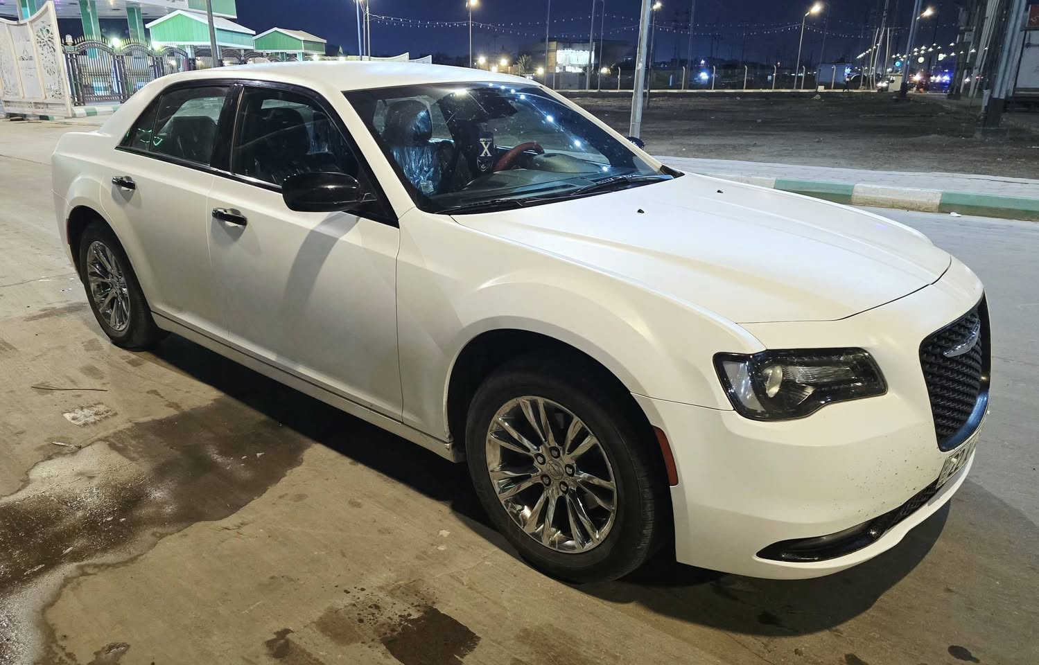 السلام عليكم كرايسلر اوباما 2019 S  فول عده فتحه
وارد كندي كلين تايتل
رقم اربيل سنويه 2030
كفاله عامه من الفتح والصبغ والتبديل
السياره جديده وجاهزه تخم تاير هسا شاده
السعر 265 وبيها مجال
مكان السياره ميسان
***********
