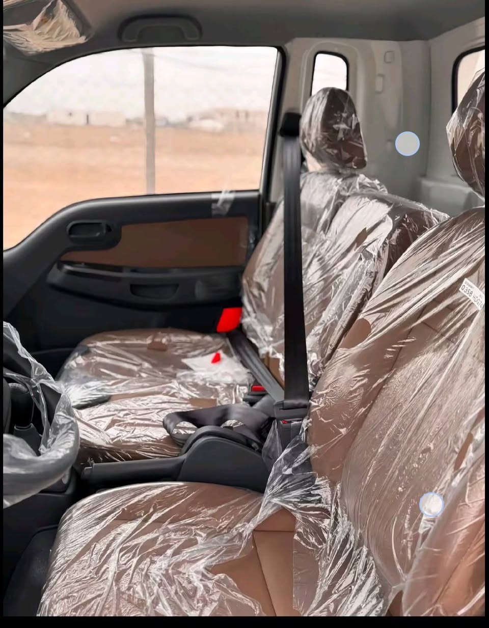 السلام عليكم ورحمه الله وبركاته كيا حمل موديل 26 فول مواصفات سيستم دبل دعاميه دبل ايربك كاميرا خلفيه رقم بغداد باسم المشتري المكان الناصريه والشراي يتصل عرقم ***********
***********
