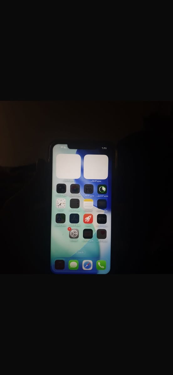 السلام عليك
11برو ماكس 
اللون زيتونيً 
نظافه 100 /100
ذاكره ٦٤
بطاريه 71 
نسخه الشرق الأوسط جهاز مستبدل شاشه اصليه احسن نوعيه بلسوك آي خلل مابي كامرات✅ اتصال ✅وآي فاي ✅صوت ✅فرمته ✅فيس إيدي ✅جهاز كامل مكمل سعره 265 وبي مجال بسيط يرهم مراوسً  مكاني بغداد أبو غريب


**إذا كنت صاحب هذا الإعلان وتريد حذفه لأي سبب، رجاءا أرسل رسالة إلى الدعم الفني**