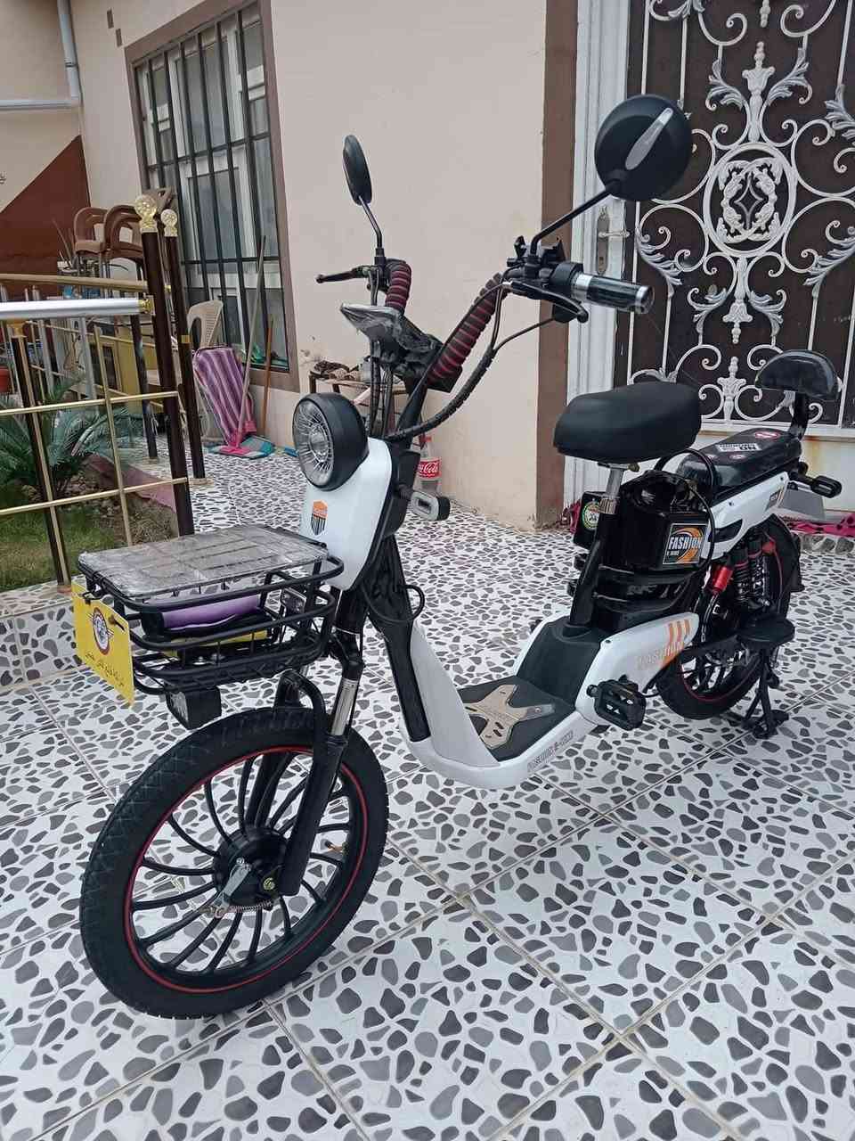 بايسكل شحن للبيع حجم 20 تايرات جديد
بطارية عدد 4 جديد استاند موبايل+اكو بيه مكان شاحنة الكهربائيات كلها جااهز مكان كركوك ناحية يايجي والسعر خاص اذا شراي خابر، ***********
