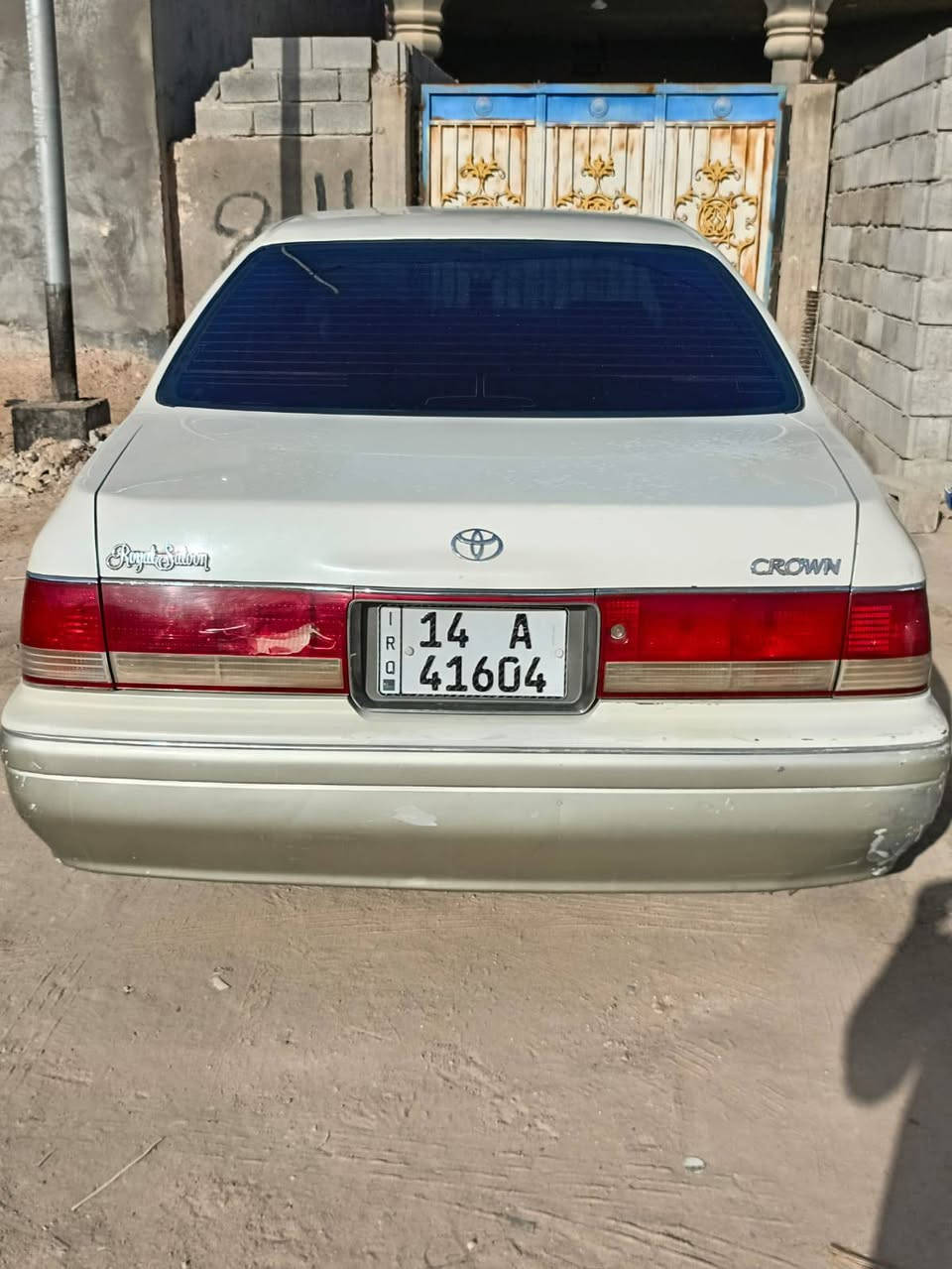 السلام عليكم
راس الثور فلات 
رقم بصره جديد 
مديل 1995
كفاله من الضربه والكصه ونقل 
موصفات 
ستيرن كهربائي 
اربع كشنات كهرباء 
سبلت دوار 
مكينه 3000 وكير 3000 شرط  لا تنقيص ولا دوانز 
حداد 75 بل ميه 
تخم تاير زيرو 
فانات شاهينه 
كهربائيات كلها شغاله 
حته سايد بريك شغال 
شرط تحويل ثاني يوم وراعيها جاري يريد تحويل 
سياره حلوه 
المكان البصره خور الزبير قرب البريد 
السعر 107 وبيها مجال كلش بصيط جماعت جوه 100 لحد يتصل 
رقم الهاتف ***********
اتصل وعيوني كدامك
