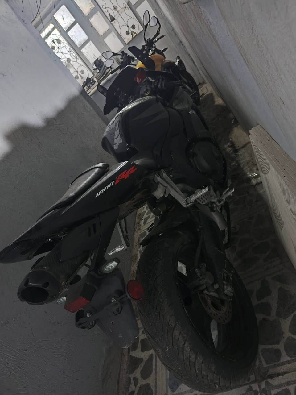 لاطشة *********** واتساب موجود مكاني جكوك أو ساحه عدن رايدها 11 بيها مجال
