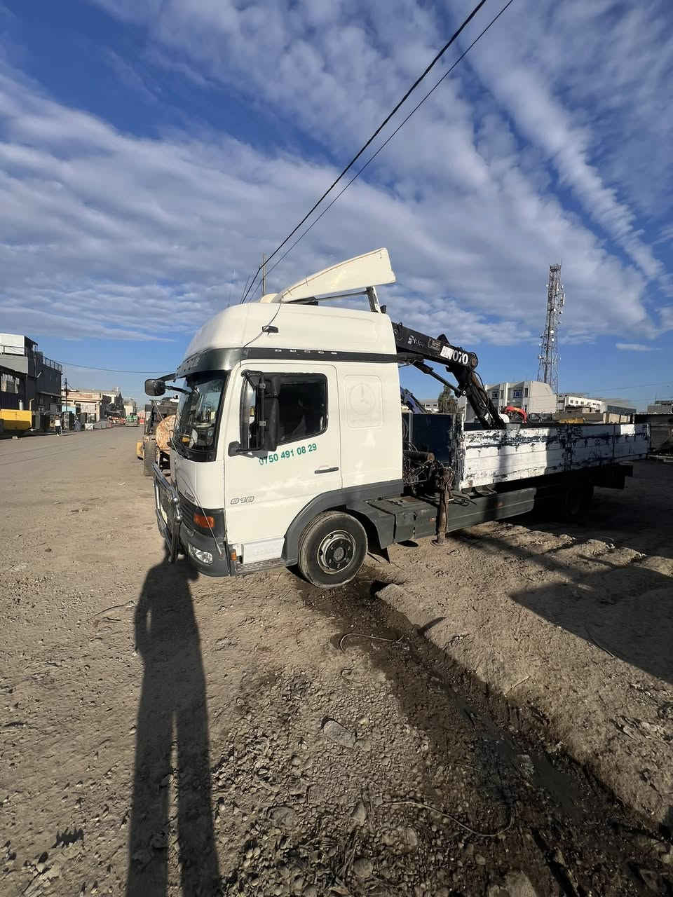 سلام وعلیکم اتیکۆ شەمحە مودیل ٢٠٠٥ مواسەفات هاف تحدیل سرحە هەوراس هەزە سەنەوی هەتا ٢٠٢٩ نوێیە  چوار پستۆن شەش برغی کرێن ٣طن ٣ سلایت  ***********
