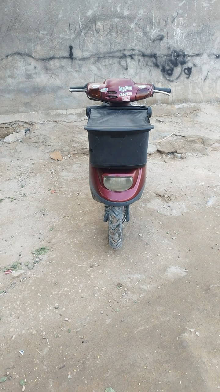 السلام عليكم ورحمه الله وبركاته دراجه منغول بلاديه 2003 كل شيء شغال ما مفتوحه كهربائيات شغاله سلفن دور العنوان كربلاء سائدين حي الغدير السعر 360 الشراي يتصل على هذا الرقم ***********
