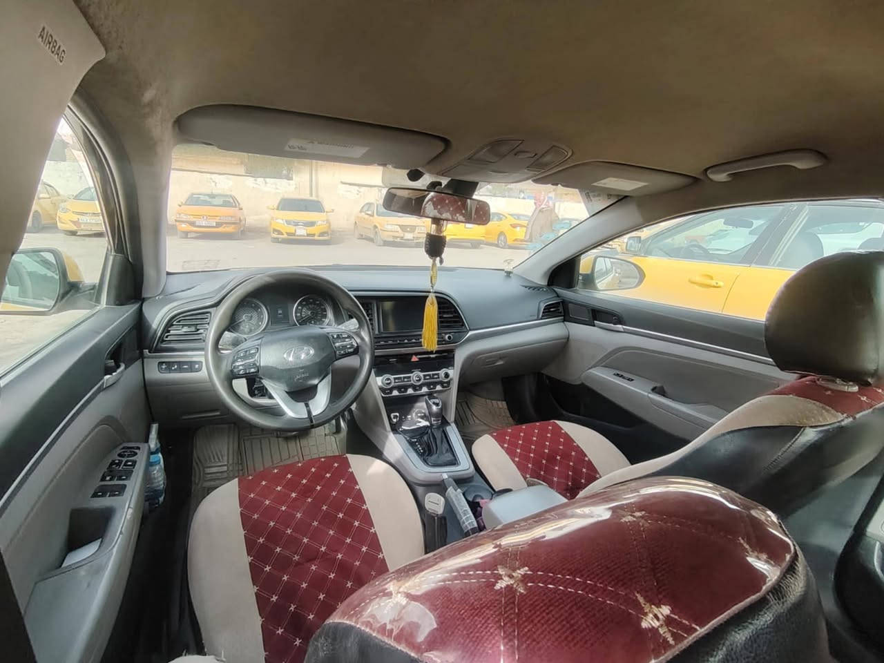 النترا 2020
النترا 2020 وارد امريكا حادث فقط بنيد مبدل لاشواصي ولا الغود سياره جاهره كير مكينه حداديه جديده 
مكينه 2000 دوش
شاشه كبيره 
كير اي تي 
توقف ذاتي 
تحديد مسار 
السعر 135 وبيها مجال 
رقم قادسيه 
للاستفسار ***********
