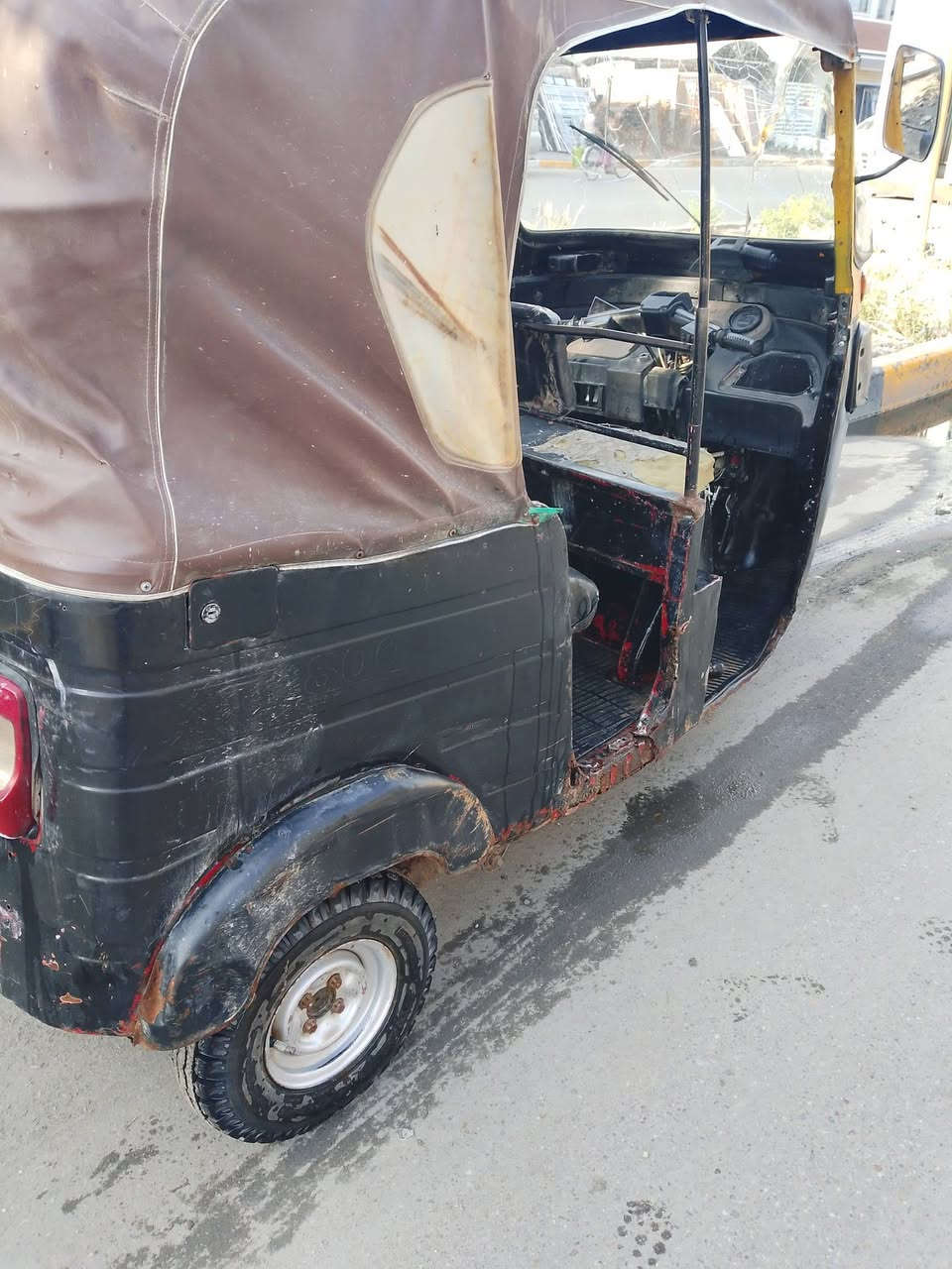 تكتك للبيع 2015 نهايت 16ارواق مكينة حلوة تأيرات جديدة كهربيات شغالة السعرخ 2250خابر***********
