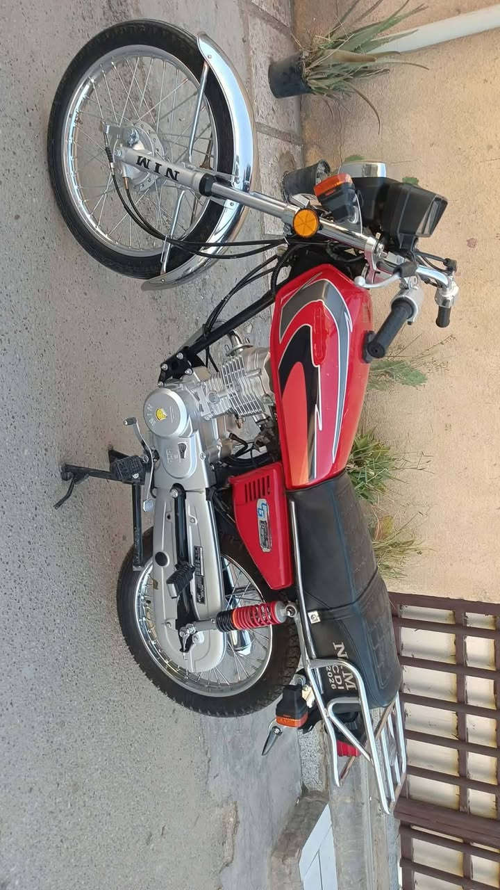 السلام عليكم دراجه نامه امتياز اوراق سكنر طالعه من الوكيل علئ ادينه صارله 4 اشهر من طالعه سعره 750 الف وبيه مجال مكاني حله _ طهمازيه لاستفسار الاتصال ع رقم مكلف بلنشر  *********** _***********

