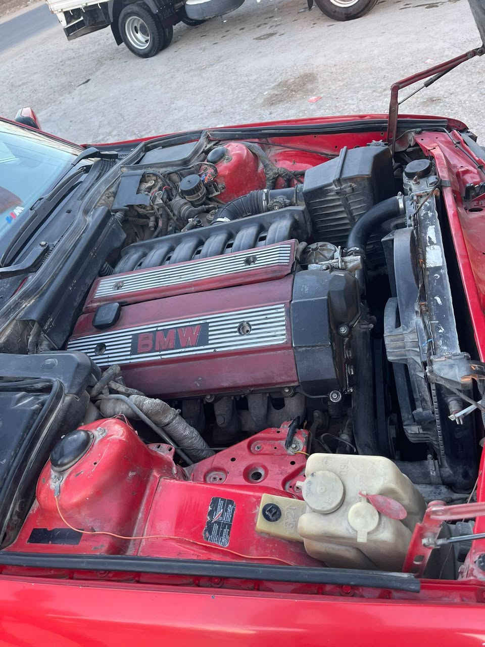 بي ام دبليو 525 مسكر فانوس رقم بغداد الدولي بأسمي مداور شوكت ماتريد كيرها تعبان ومكينتها بيها بدايه تبخير ناعمه وحلوه وشلعتها قويه السياره نصبتها تخبل بالواقع بدون حادث مكاني بابل *********** والخاص مفتوح السعر 40وبيها مجال بسيط
