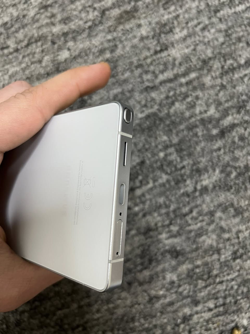 S25 الترا لون تيتانيوم ابيض
ذاكره 256 شرق اوسط ضمان عين الفهد

الجهاز اخو جديد مستخدم قليل نظافته 100%

ويا كيبل وبكج حمايه فقط

السعر 1100 وبي مجال جدا بسيط

مكاني بغداد-الوزيريه

واتساب ***********
