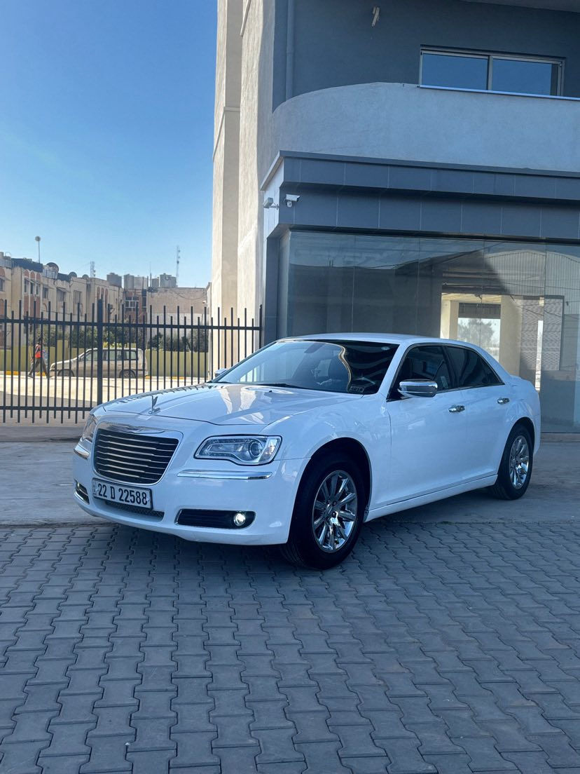 اوباما موديل 2013
سيارة 5 مواصفات 
بدون صبخ و بدون تبديل 
كير محرك اكسل كفالة 
سنوية رقم والهزة كلة جديد 
سعر 187 وبي مجال 
مكان كركوك 
*********** علئ واتساب هم
