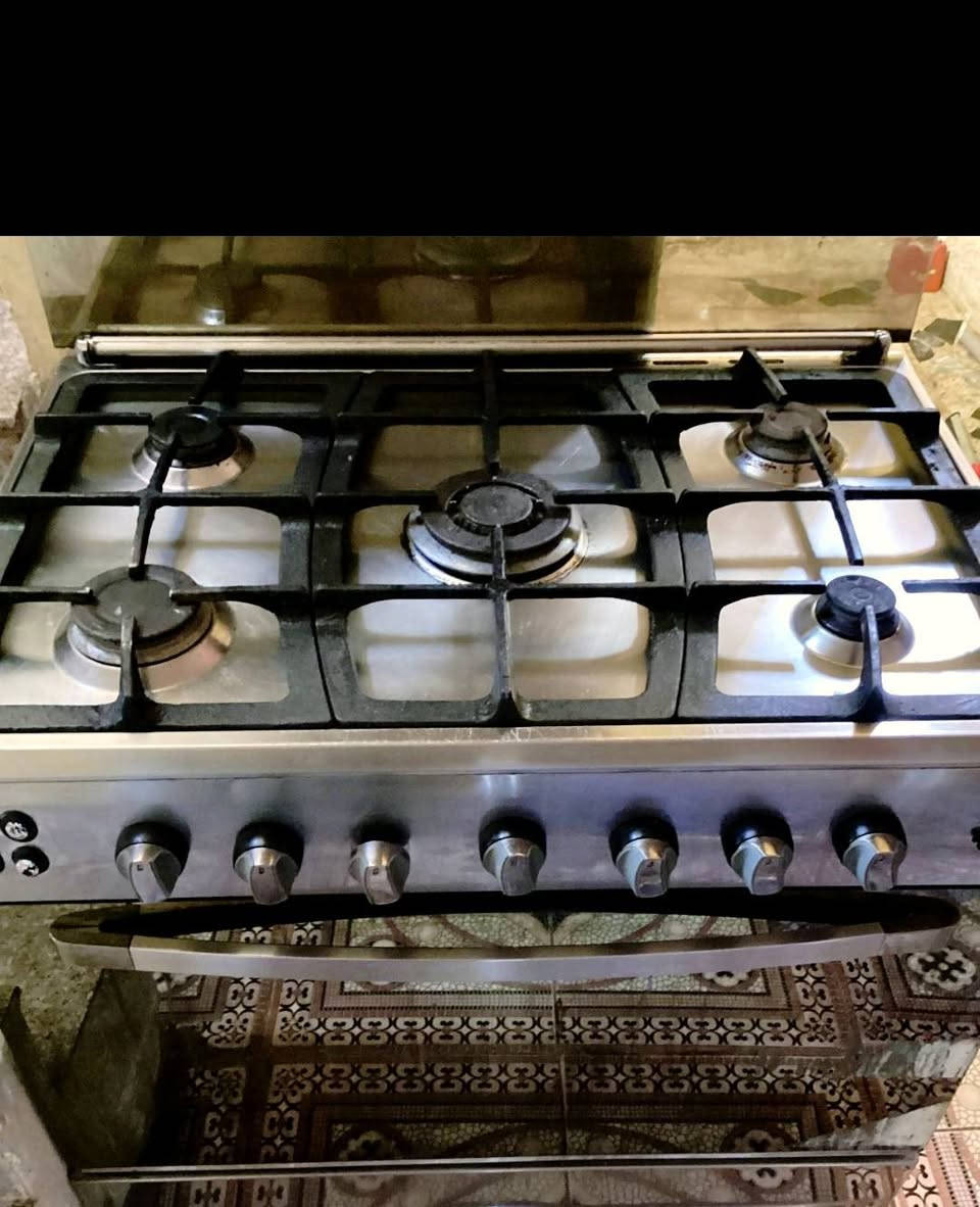 للبيع سعر 80 نهايته ***********
