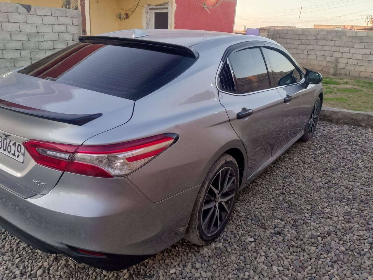 كامري 2022  رقم اربيل دولي باسمي 
فول مواصفات عدا الفتحه
رادار...تحديد مسار 
توقف ذاتي..نقطه عمياء 
حساسات امامي وخلفي 
كامره ..تحكمات 
بصمة تشغيل +بصمة ابواب 
محرك 4سلندر..
بيها رش جاملغ امامي بدون دواخل شرط 
سياره ماشي 69kmوضع الشركه مابيها اي نقص
السعر 212 وبيها مجال..
مكان السياره الموصل ربيعه 
***********واتساب
غير متواجد عاالفيسبوك
