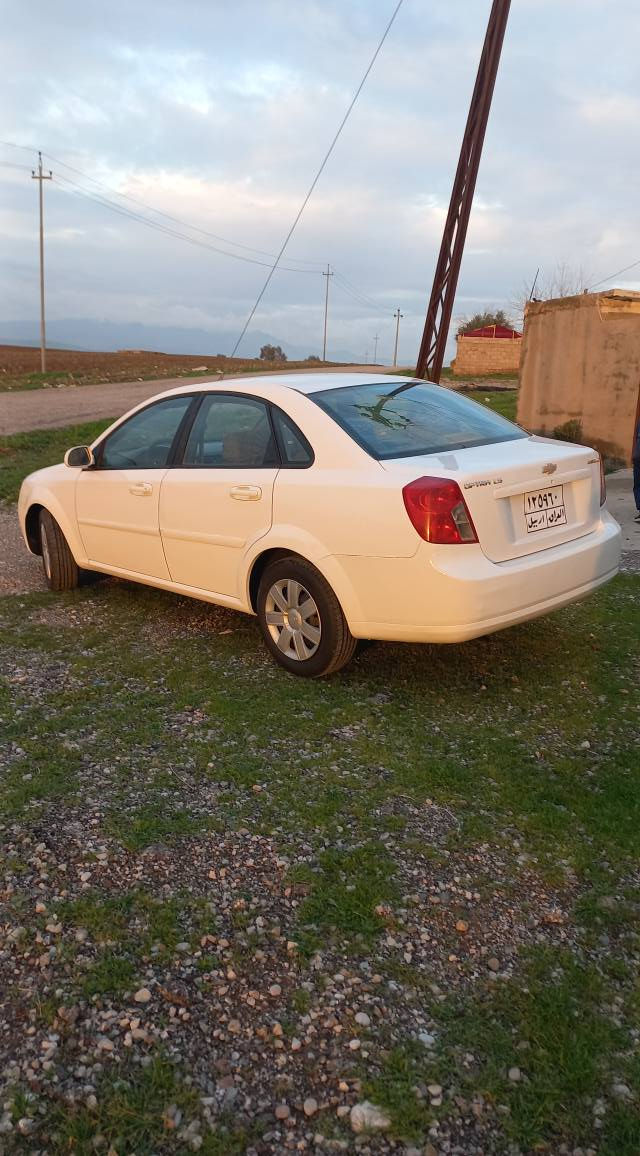 شوفلێت اوبترا مودیل 2009 کیرعادی
بدون صبغ بدون حادث
کیر محرك و تبرید بشرط
تاخم تایرات جدید سیارە بدون مصرف
تحویل وکالە بشرط_غرامە 680الف ینزل من سعر
سعر 72$مجال *********** دهوك, العراق
