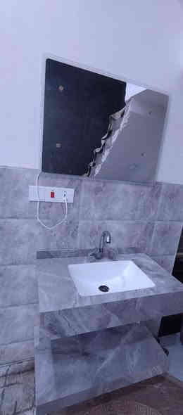 🌀شركة مناف اسعد العقاريه 🌀
🌀 دار للبيع / موقع الحكيميه. الرديني. بناء حديث 

 💥  سعر 205 فقط 

🌀المساحة/  105م.  

🌀  الواجهة/  6م 

🌀  طابق واحد منام عدد 1 وصاله واستقبال 

📞***********

📞***********

📞  ***********. العروض تجاريه فقط 

 

🏪 متواجـدون يـومـيـاً لإسـتـلام عـروضـكم وتـوفيـر أفـضـل خـيـار يتنـاسـب مع طلبـاتـكم 🏪

 

 -📍🛋 نـتـشــرف بـزيـارتـكـم فـي مـكـتـبـنـا الـواقـع فـي ( #البـصـرة ، #الحـكيـمـيـة ، #شـارع_ديـنـار ، #قـرب_مـطـعـم_فـلـس ، #مـجــاور_مـطـعـم_كـنـافـتـي ) 

-📍🕰 مـتـواجـدون يوميـاً مـن السـاعـة 3 إلى السـاعـة 12 مسـاءاً .

 - 📮 للإستفسـار يـُرجـى الـمـراسـ📧ـلـة عـلـى الـخـاص أو الإتصــ☎️ــال عـلـى الأرقـام التـالـيـة 

#بـيـع_إيـجـار_إسـتـثـمـار_مـقـاولات_عـامـة

#نـشـاط_تـجـاري_عـقـاري
