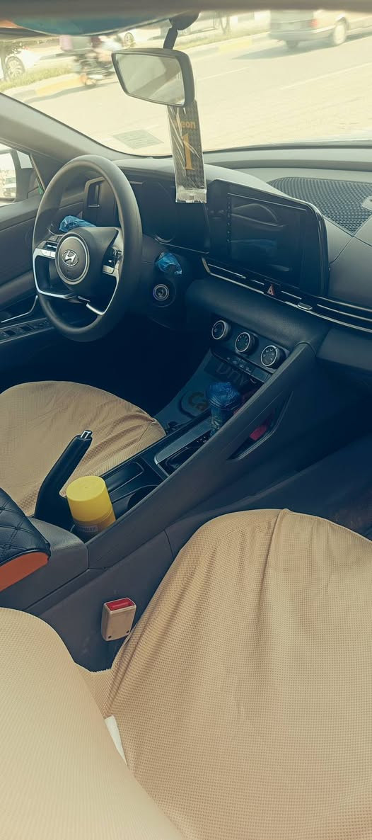 من رخصة مدير الگروب /للبيع الانترا 2021 لون ابيض خليجي مكينه,2000السياره جديده  جاهزه من كلشي/مطلوبه للمصرف استقطاع مباشر  صاحبه بكربلاء   /السعر 140وبيه مجال ***********
