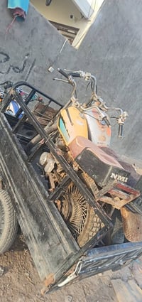 ربعه كير كلك شغاله ب ١٠٠ قفل مكان دوانيه حي العسكري رقمي07731708928