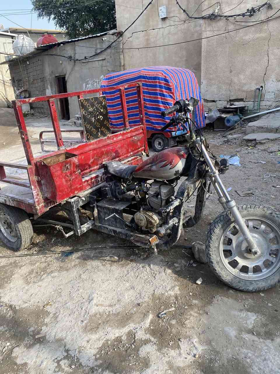 سلام عليكم ستوته للبيع بديهه تحوير مكيتنهه ٢٠٠مديل ٢٣
سعرهه ٧٠٠وبيهه مجال
***********
