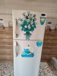 ثلاجه • للبيع