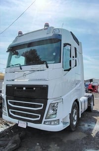 فالفو 2018  جاي مشي من ايطاليا كامل مواصفات  370 ورقة ... 07504483047 ...