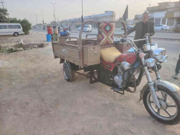 سلام عليكم ستوته لبيع موديل 2017 أوراق اصولي تعمير جديده كهربايات كله شغاله نكره سلف مابيه نقص برغي غراضه كله جديد خير من الله لونه احمر مكاني ديوانيه الحمزه الشرقي سعره 1350 وبيه مجال لشراي اتصل بيك خير وتدلل ***********
