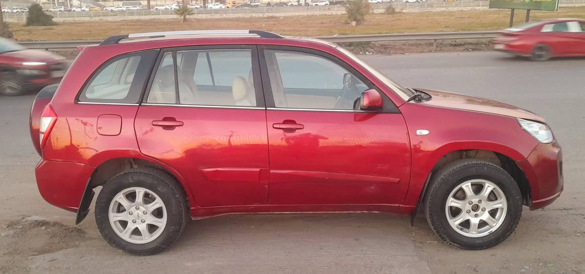 .السلام عليكم
للبيع تيكو . موديل ٢٠١٣ . رقم بغداد مشروع وطني .
كير ومكينة مكفولات بلاديات . مكفولة من الحادث والصبغ .
تبريد تدفئه شغال . كهربائيات شغالة . تخم تاير جديد .
سيارة حلوه ونظيفة . السعر ٦٠$ ورقه وبيها مجال للشراي 
العنوان بغداد الجديدة 
***********
