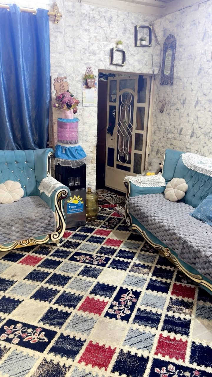 السلام عليكم بيت للبيع تجاوز 76  متر قطعه مربعه استفسار خاص او على رقم ***********
