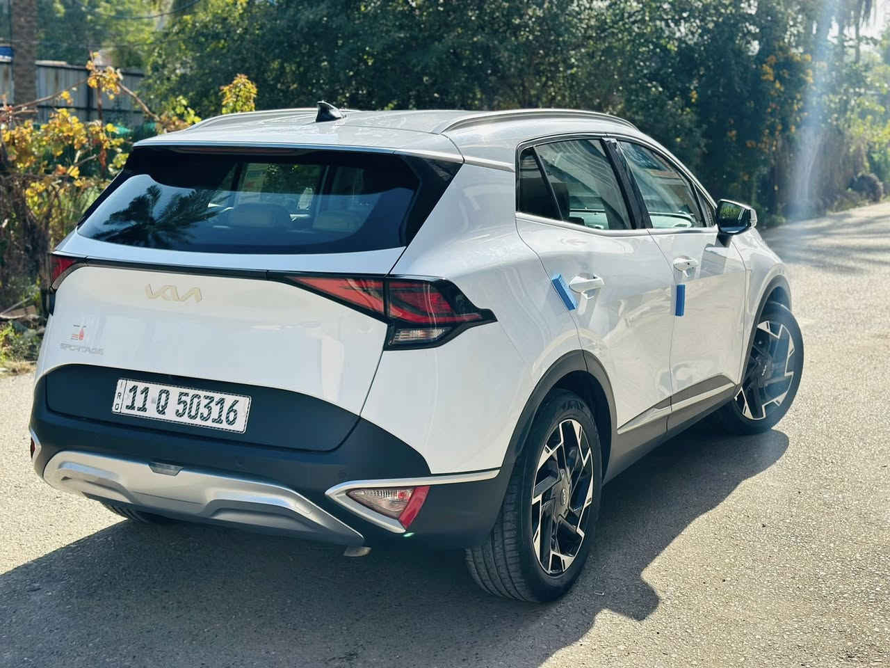 السلام عليكم 🤍
كيا سبورتج 2024 خليجي 
مكفول السيارة كفالة عامة 
مواصفات
بصمة 
كراسي كهرباء 
شاشة كبيرة 
كامرة + حساس 
وباقي المواصفات معروفة

السعر 230 وبيها مجال جداً بسيط 
***********
